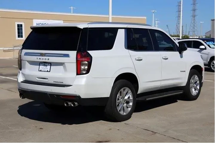 $39988 : Chevrolet Tahoe 2022 4x2 Pre image 8