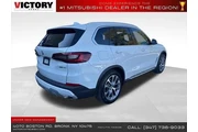 $31599 : BMW X5 2023 AWD xDrive40i 4d thumbnail