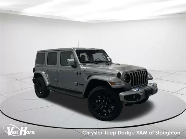 $28721 : Pre-Owned 2021 Wrangler Unlim image 1