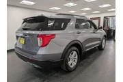 $30900 : Ford Explorer 2022 AWD XLT 4 thumbnail