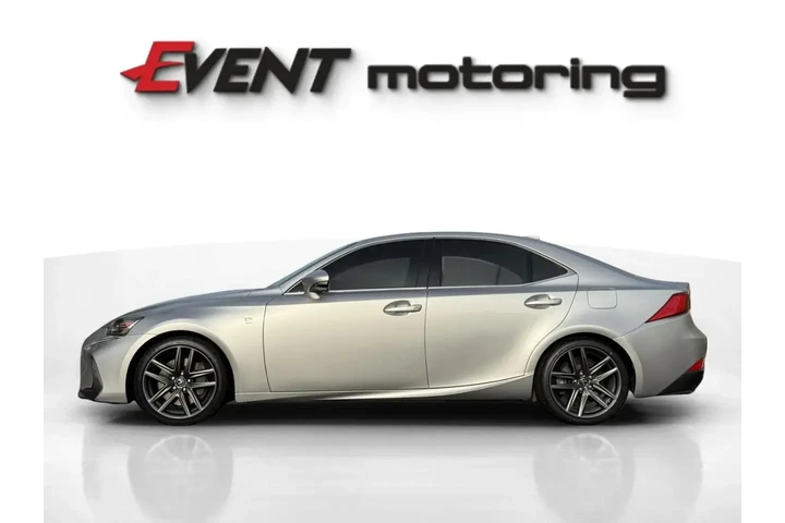 $20999 : 2018 IS image 7