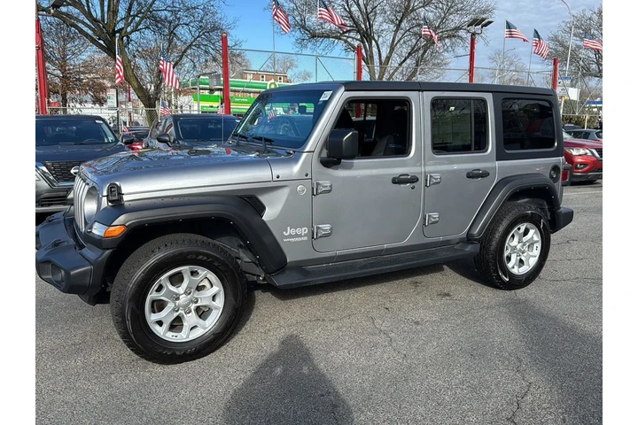 $27990 : Jeep Wrangler Unlimited 2021 image 4