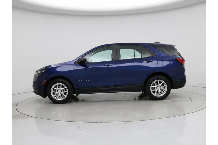 $18998 : Chevrolet Equinox 2022 LS 4d image 3