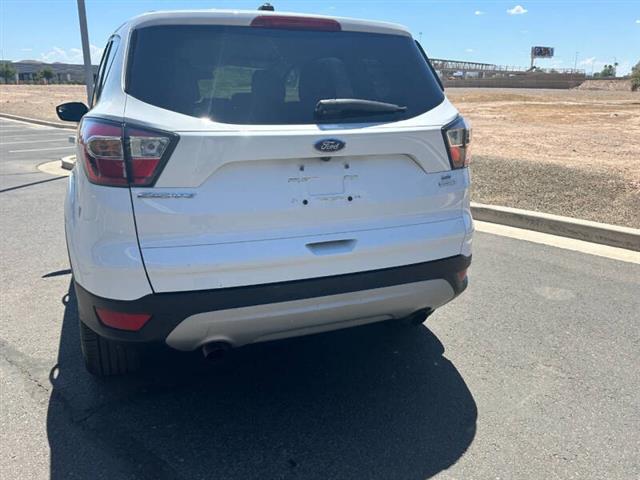 $9595 : 2017 Escape SE image 5