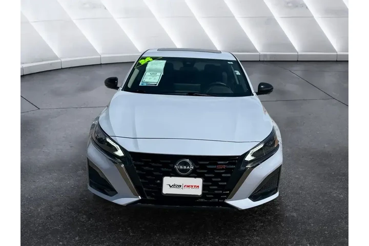 $25991 : Nissan Altima 2024 2.0 SR 4d image 2