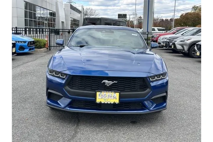 $32500 : Ford Mustang 2024 EcoBoost P image 2