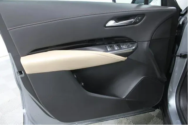 $31982 : Cadillac XT4 2024 Luxury 4dr image 6