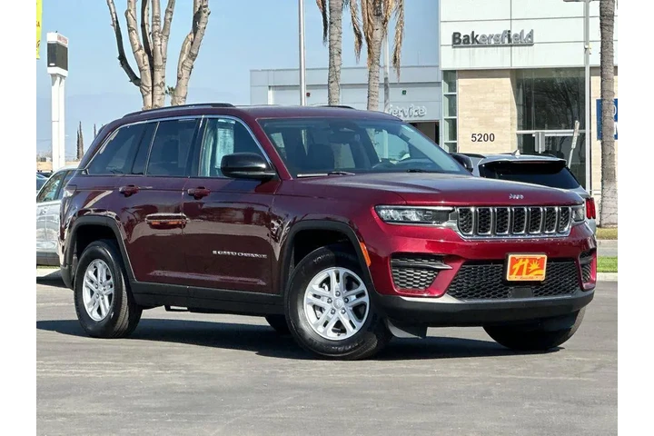 $27990 : Jeep Grand Cherokee 2023 4x4 image 1