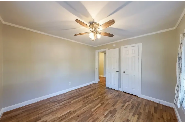 $1200 : 2Bed 2Bath Home in Atlanta, GA image 7