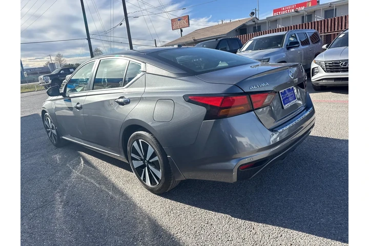 $18651 : Nissan Altima 2021 2.5 SV 4d image 7