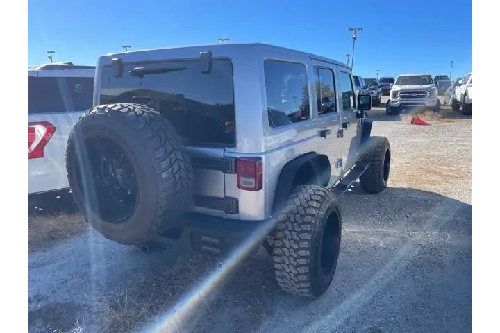 Jeep Wrangler Unlimited 2017 image 4