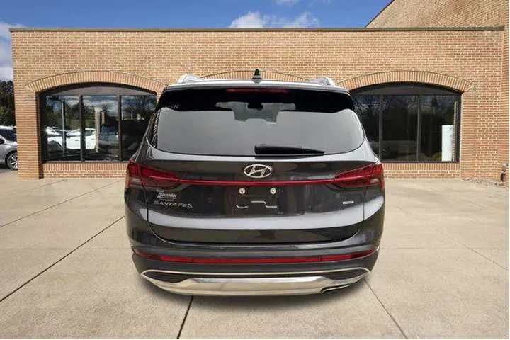 $24000 : Hyundai SANTA FE 2022 AWD SE image 4
