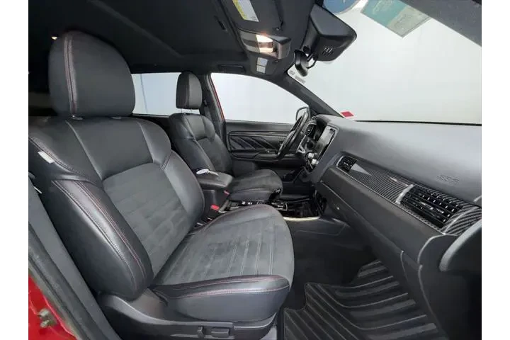 $27995 : Mitsubishi Outlander PHEV 20 image 4