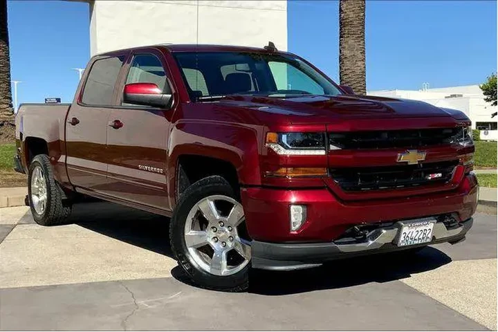 $27985 : Chevrolet Silverado 1500 201 image 2