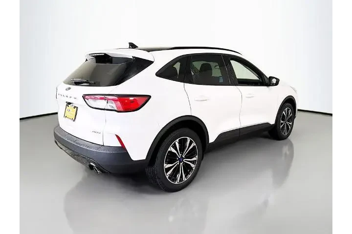 $21250 : Ford Escape 2022 AWD SE 4dr image 7