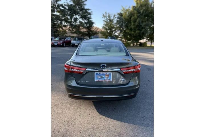 $11500 : 2014 Avalon Hybrid XLE Touring image 9