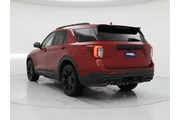 $32998 : Ford Explorer 2020 AWD ST 4d thumbnail