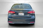 $7795 : Kia Forte 2017 LX 4dr Sedan thumbnail
