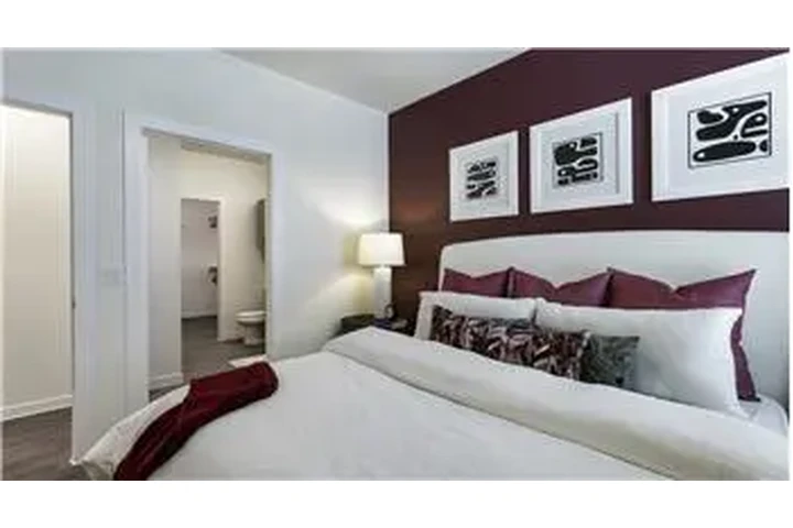 $1660 : Rental property with 2 bedro image 4