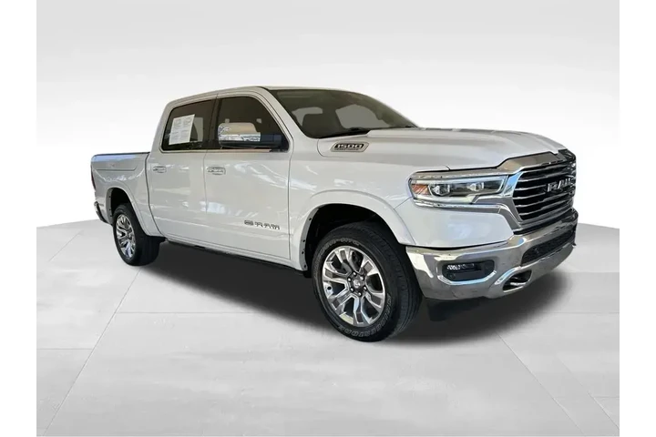 $36334 : Ram 1500 2022 4x4 Limited Lo image 2