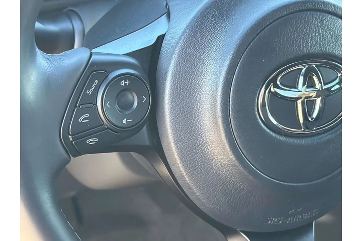 $30250 : Toyota GR86 2024 2dr Coupe 6 image 10