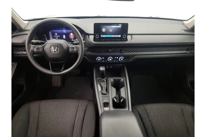 $24998 : Honda Accord 2024 LX 4dr Sed image 9