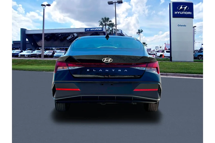 $19894 : Hyundai ELANTRA 2024 SEL 4dr image 6