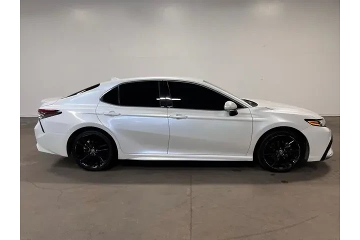 $26806 : Toyota Camry 2023 XSE 4dr Se image 2