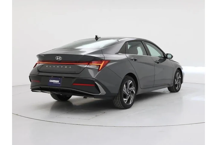 $24998 : Hyundai ELANTRA 2025 SEL Con image 8