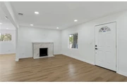$1050 : beautiful newly remodeled home thumbnail