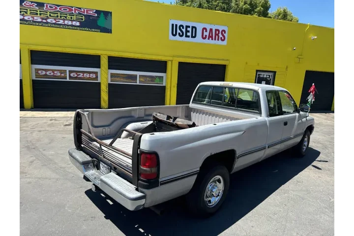 $8995 : 1996 Ram 2500 Laramie SLT image 7