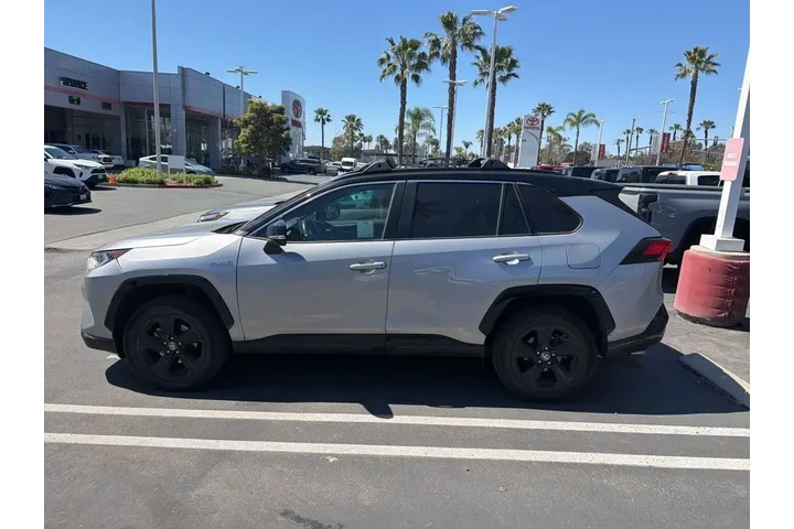 $33491 : Toyota RAV4 Hybrid 2021 AWD image 2