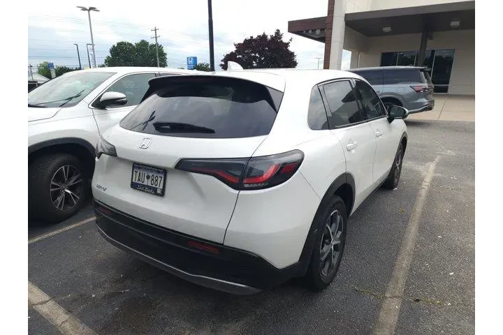 $28599 : Honda HR-V 2024 EX-L 4dr Cro image 6