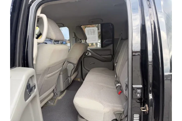 2014 Frontier Desert Runner image 10