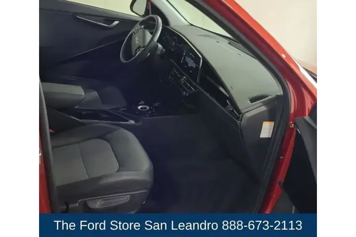 $23750 : Kia Niro EV 2023 Wind 4dr Cr image 9