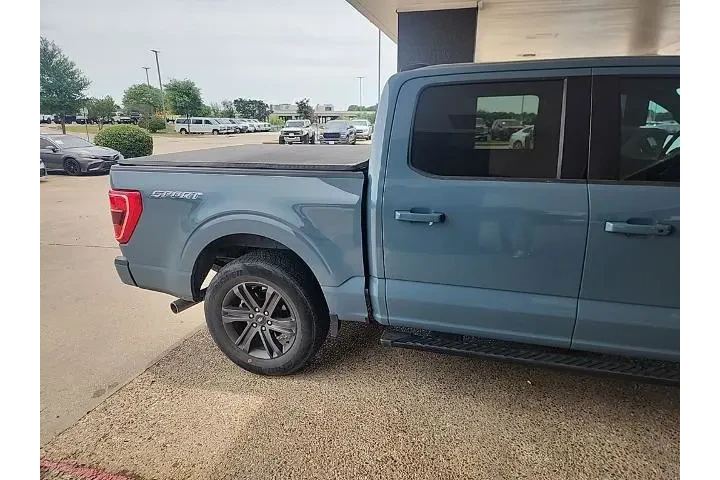 $38449 : Ford F-150 2023 4x2 XLT 4dr image 7