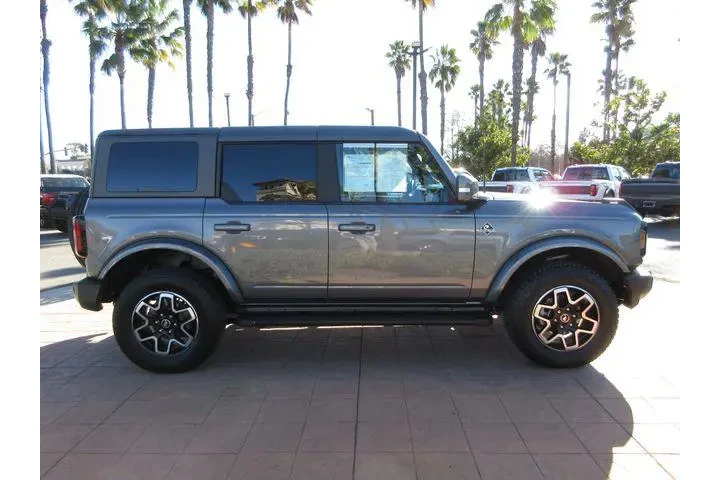 $39151 : Ford Bronco 2022 4x4 Outer B image 5