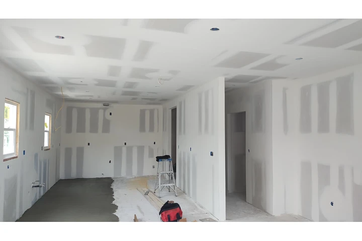 Drywall Taping Finisher.. image 1