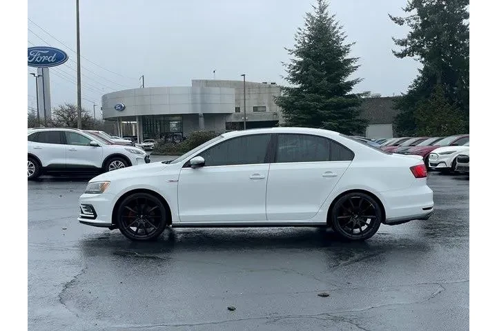$8400 : Volkswagen Jetta 2016 2.0T G image 6