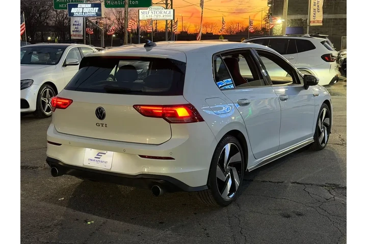 $23498 : Volkswagen Golf GTI 2024 S 4 image 7