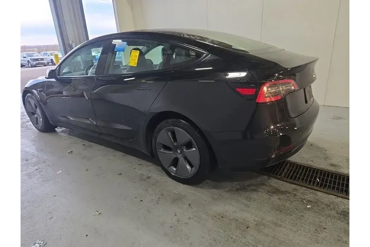 $22990 : Tesla Model 3 2023 4dr Sedan image 4