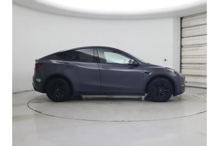 $32998 : Tesla Model Y 2023 AWD Long image 7
