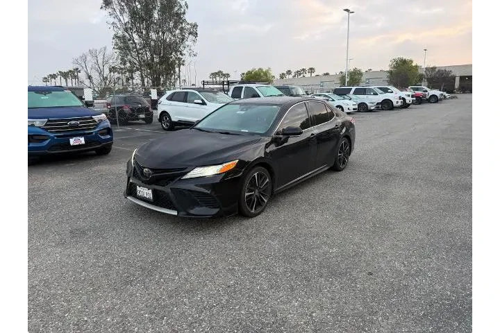 $20800 : Toyota Camry 2020 XSE 4dr Se image 1
