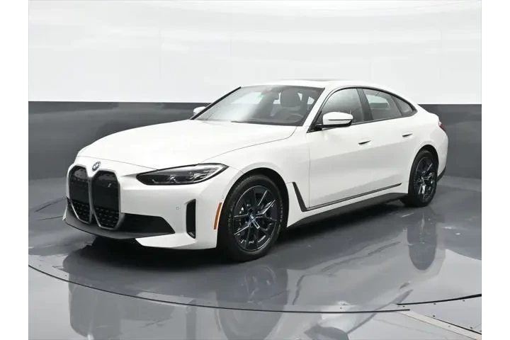 $36981 : BMW i4 2023 eDrive40 Gran Co image 2