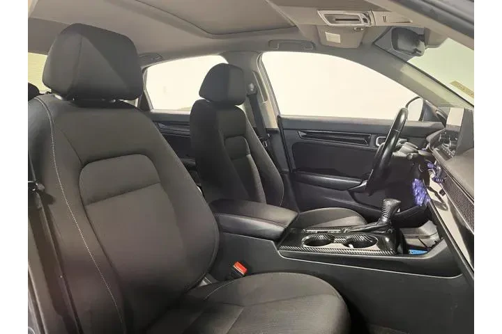 $22428 : Honda Civic 2022 EX 4dr Seda image 10