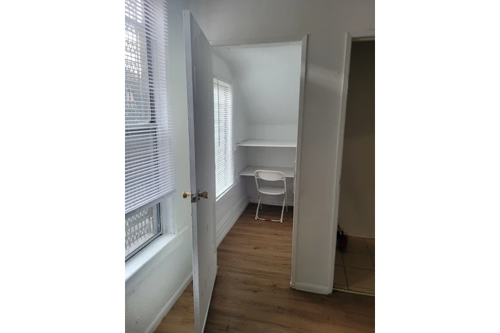 $950 : Recamara image 6
