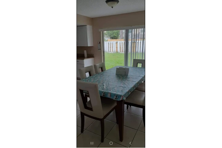 $750 : RENTO HABITACIÓN AMOBLADA image 4