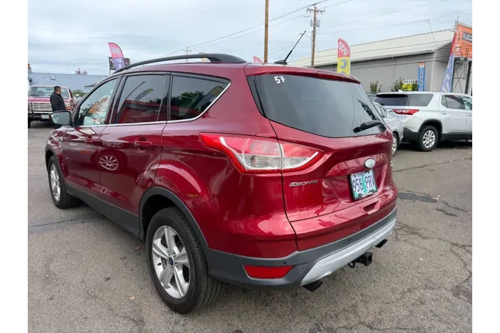 $7498 : 2014 Escape SE image 7
