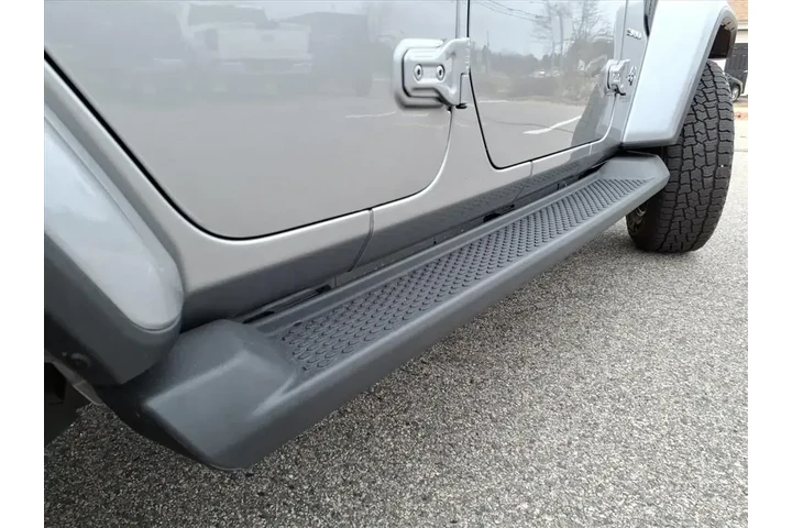 $34187 : Jeep Wrangler Unlimited 2021 image 5