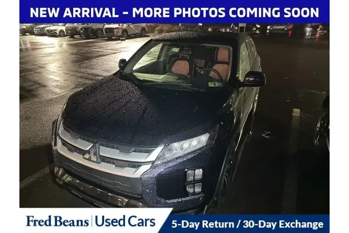 $13981 : Mitsubishi Outlander Sport 2 image 2